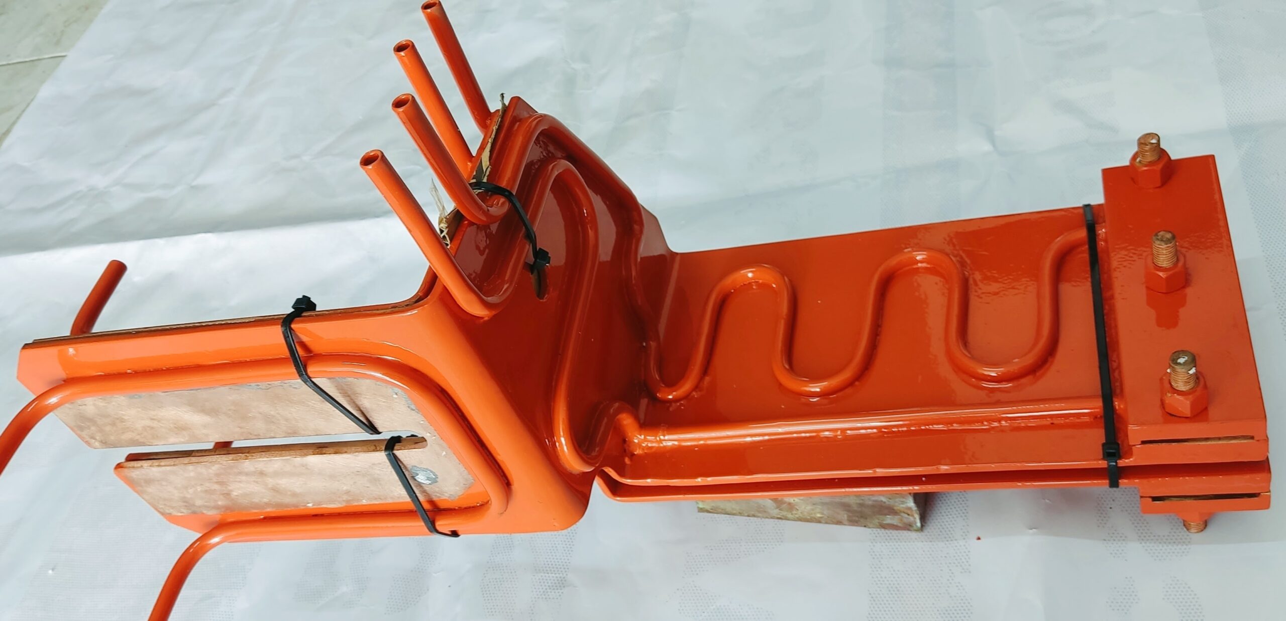 welded & painted busbar